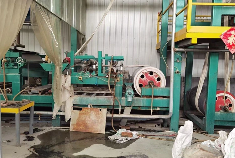 Thiết bị màng chống thấm nhựa đường